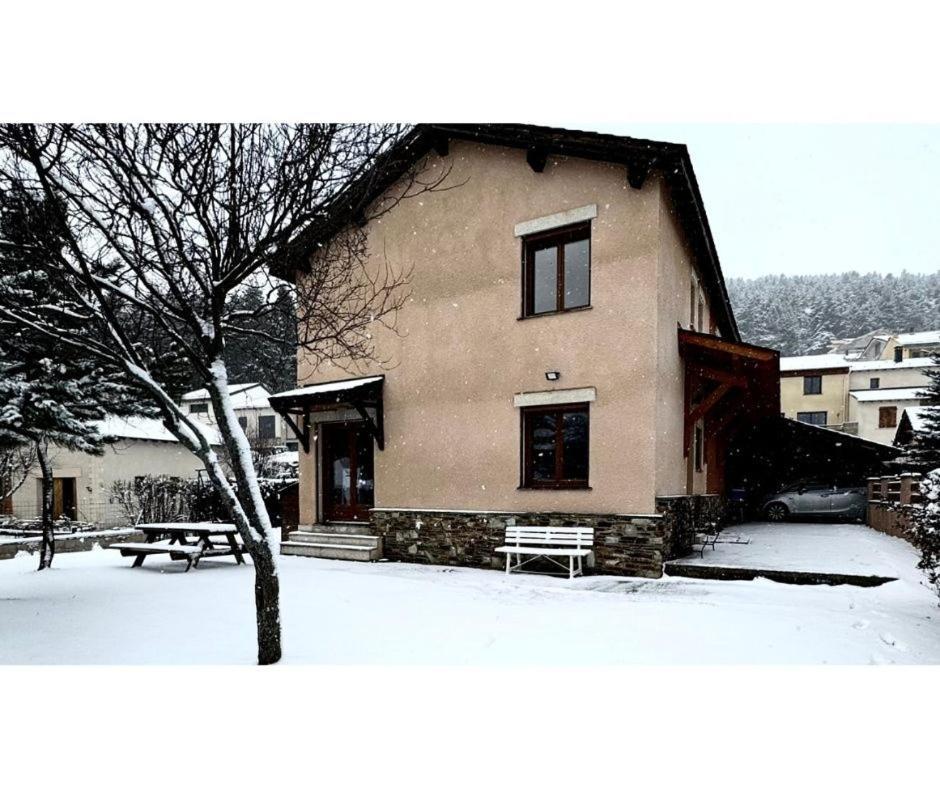 La Granja - Maison Avec Cheminee, Jardin, Baby-Foot Formiguères Kültér fotó